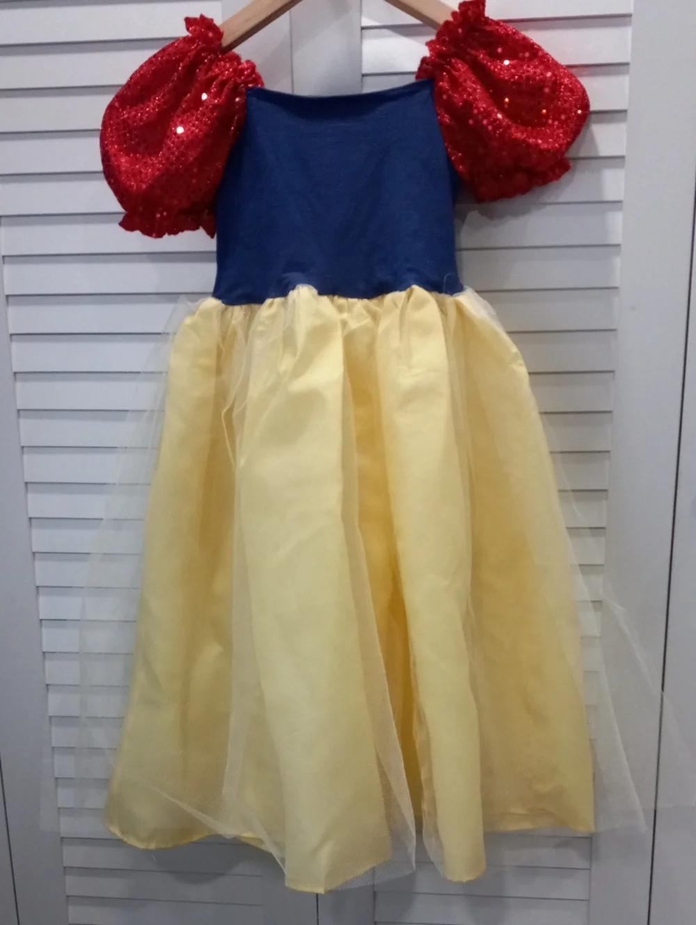 Disney Princess Snow White Sequin Dress in Blue, Red & Yellow - Picture 3 of 12